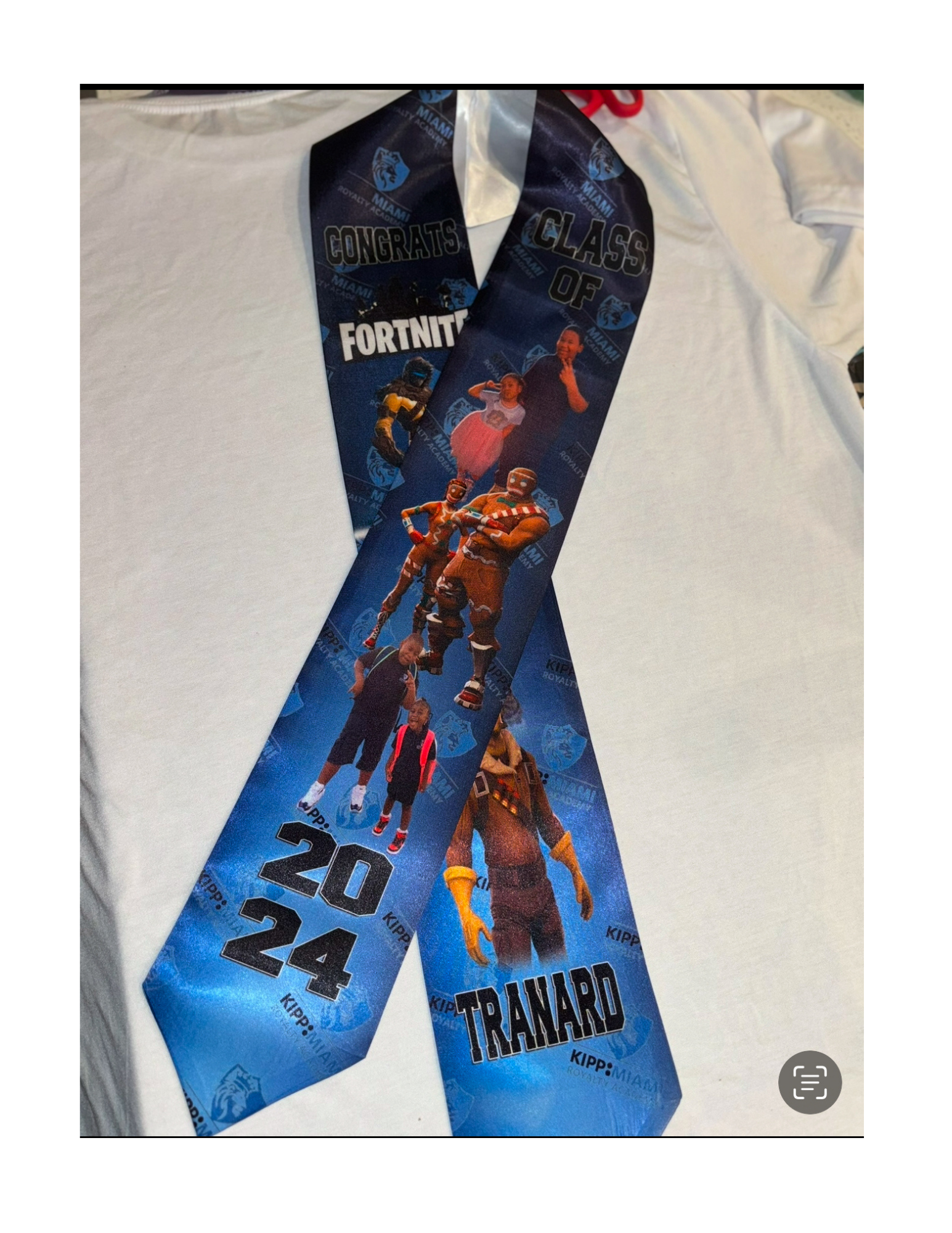 GRADUATION STOLE